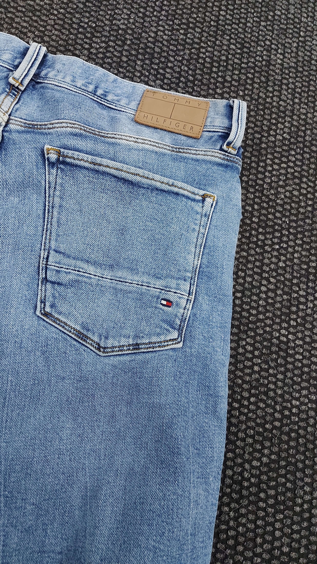 Tommy  Hilfiger дънки мъжки 34 на 36 slim