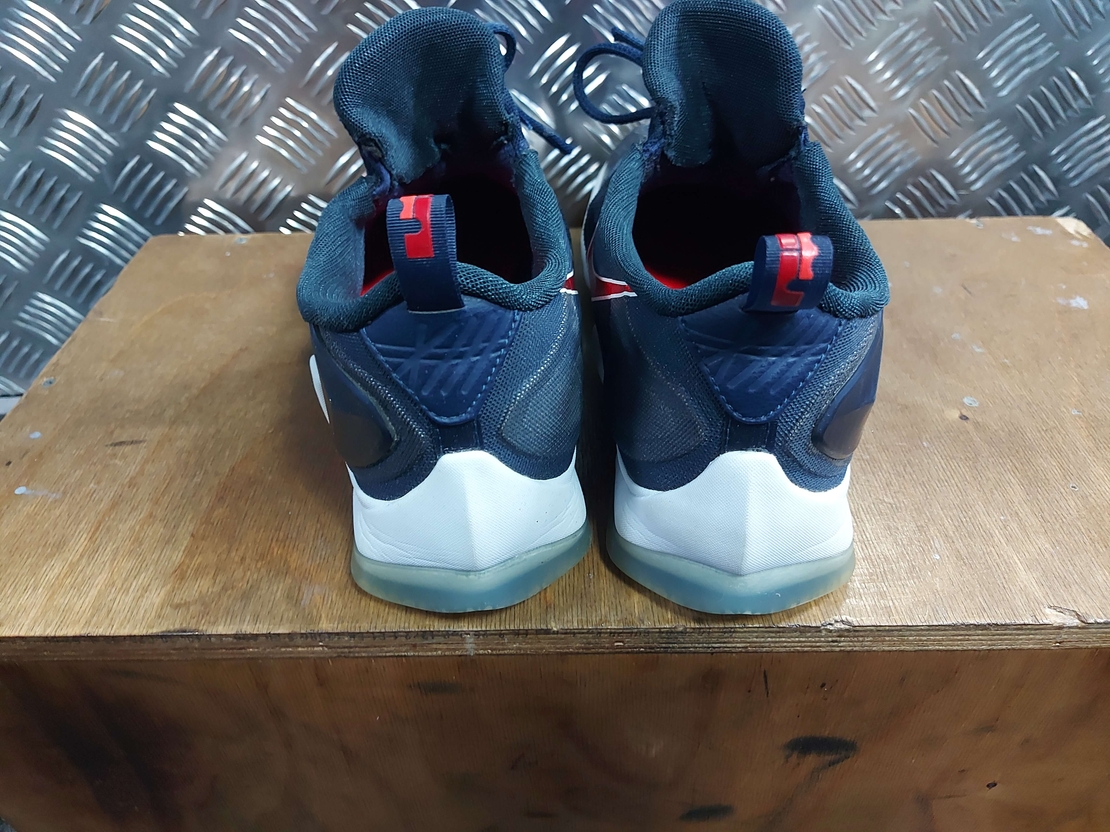 Nike маратонки 46 номер