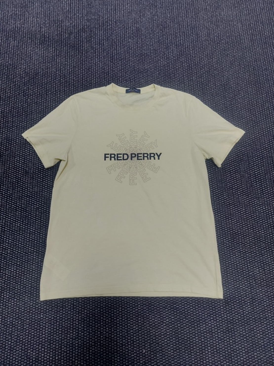 Fred perry тениска L размер