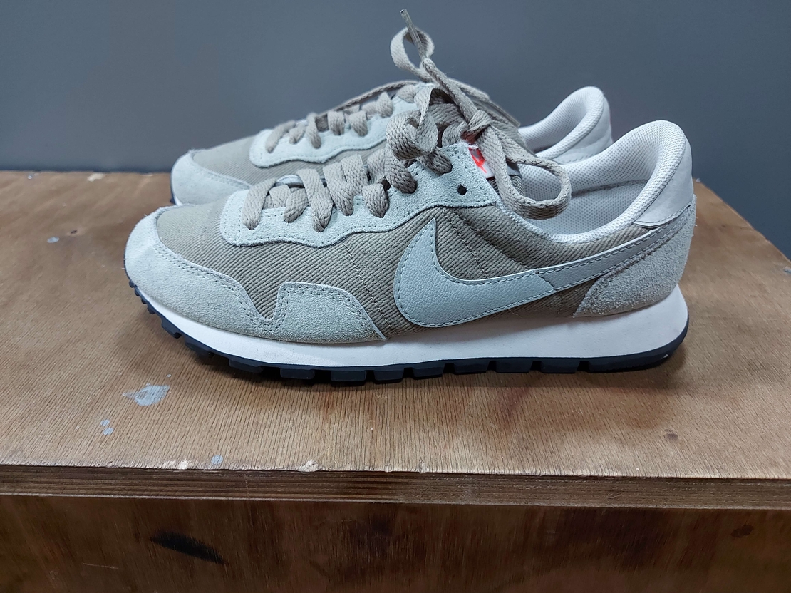 Nike 36.5 маратонки