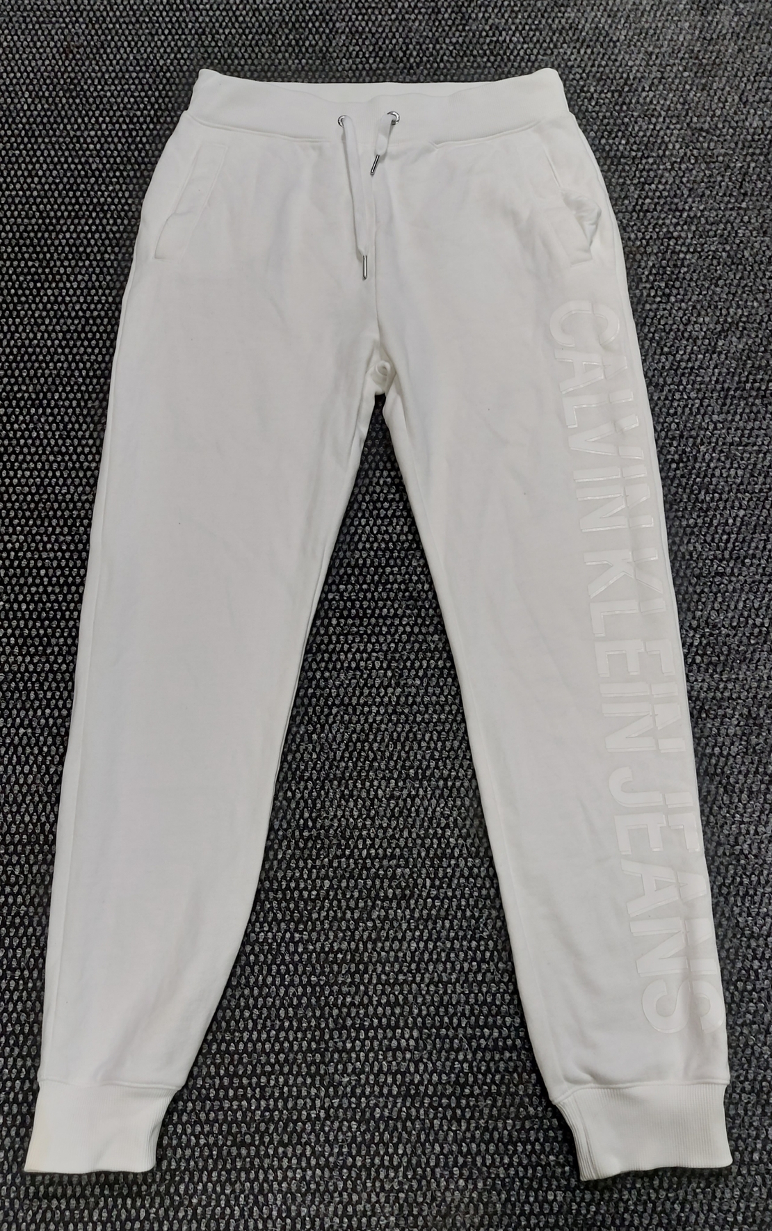 Calvin klein jeans анцуг S размер мъжки