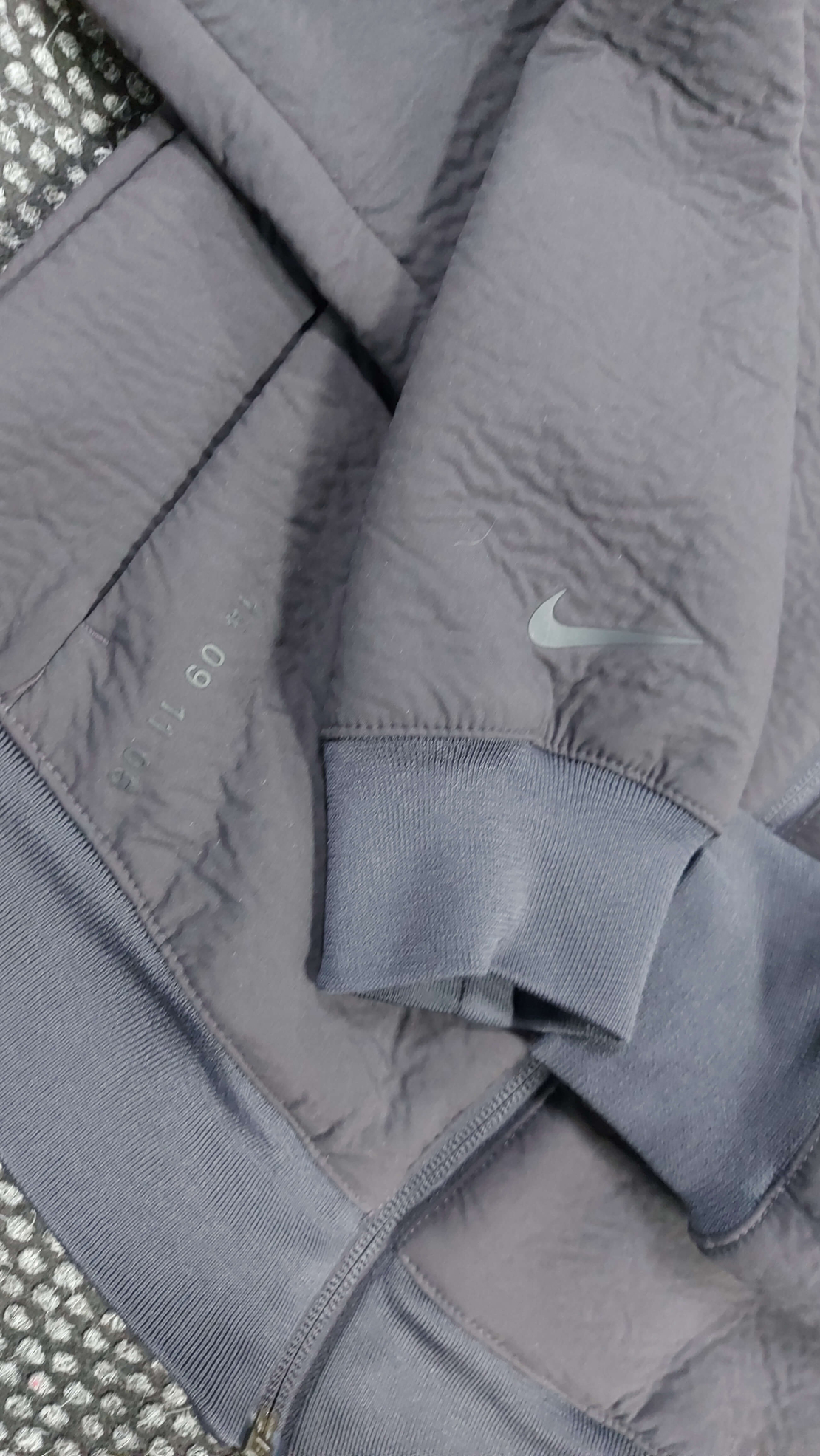 Nike tech дамско яке XS размер