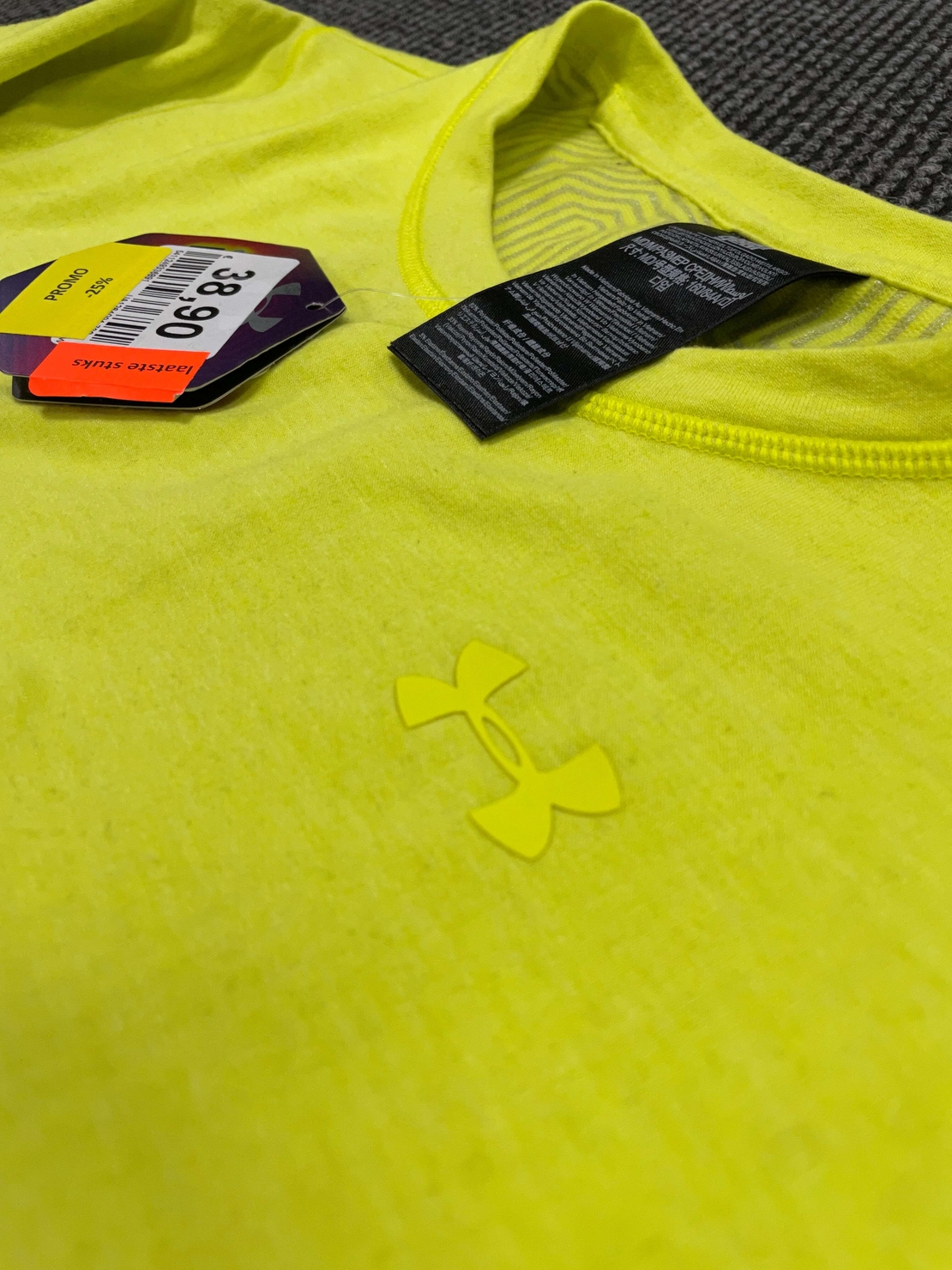 Under armour блуза М размер
