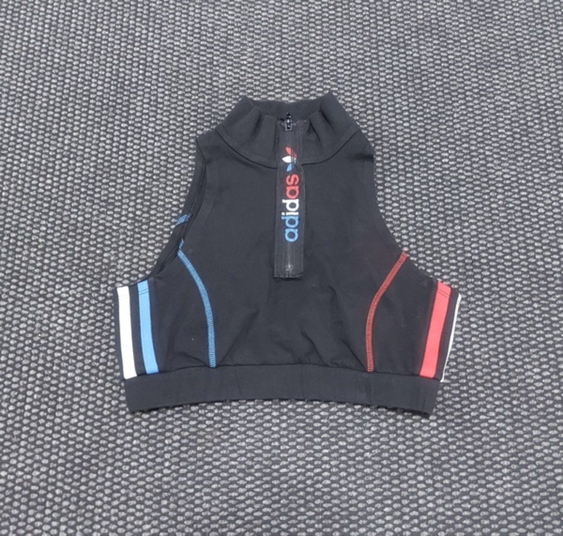 Adidas дамски топ XS размер