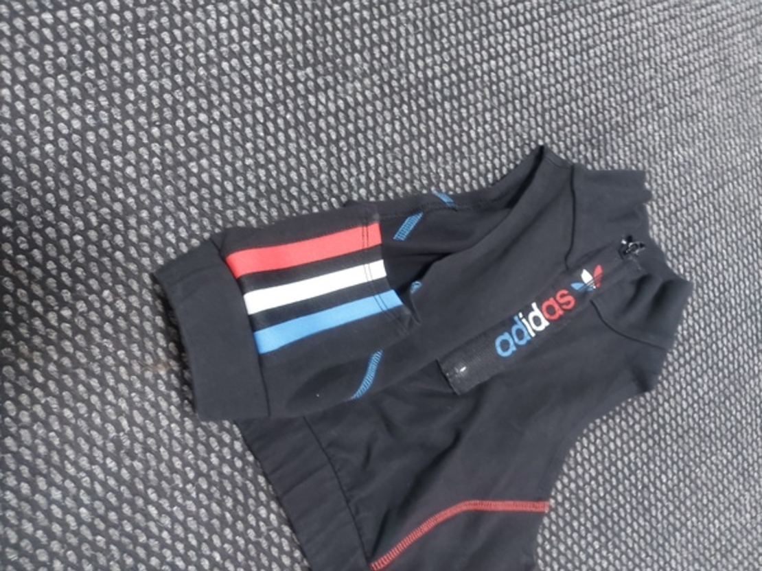Adidas дамски топ XS размер