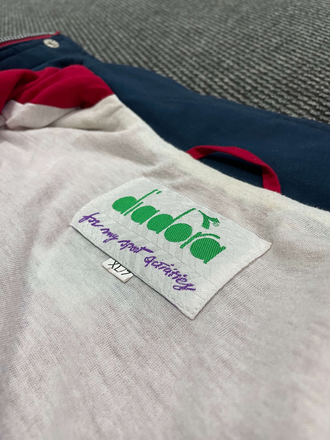 Diadora горнище vintage XL размер мъжко