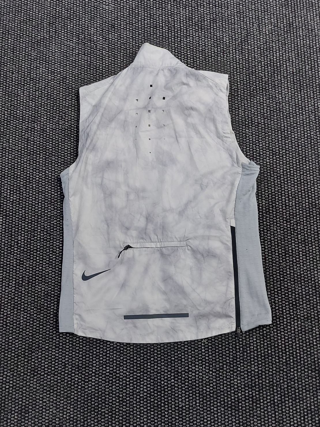 Nike 2in1 пухен елек с ветровка M размер