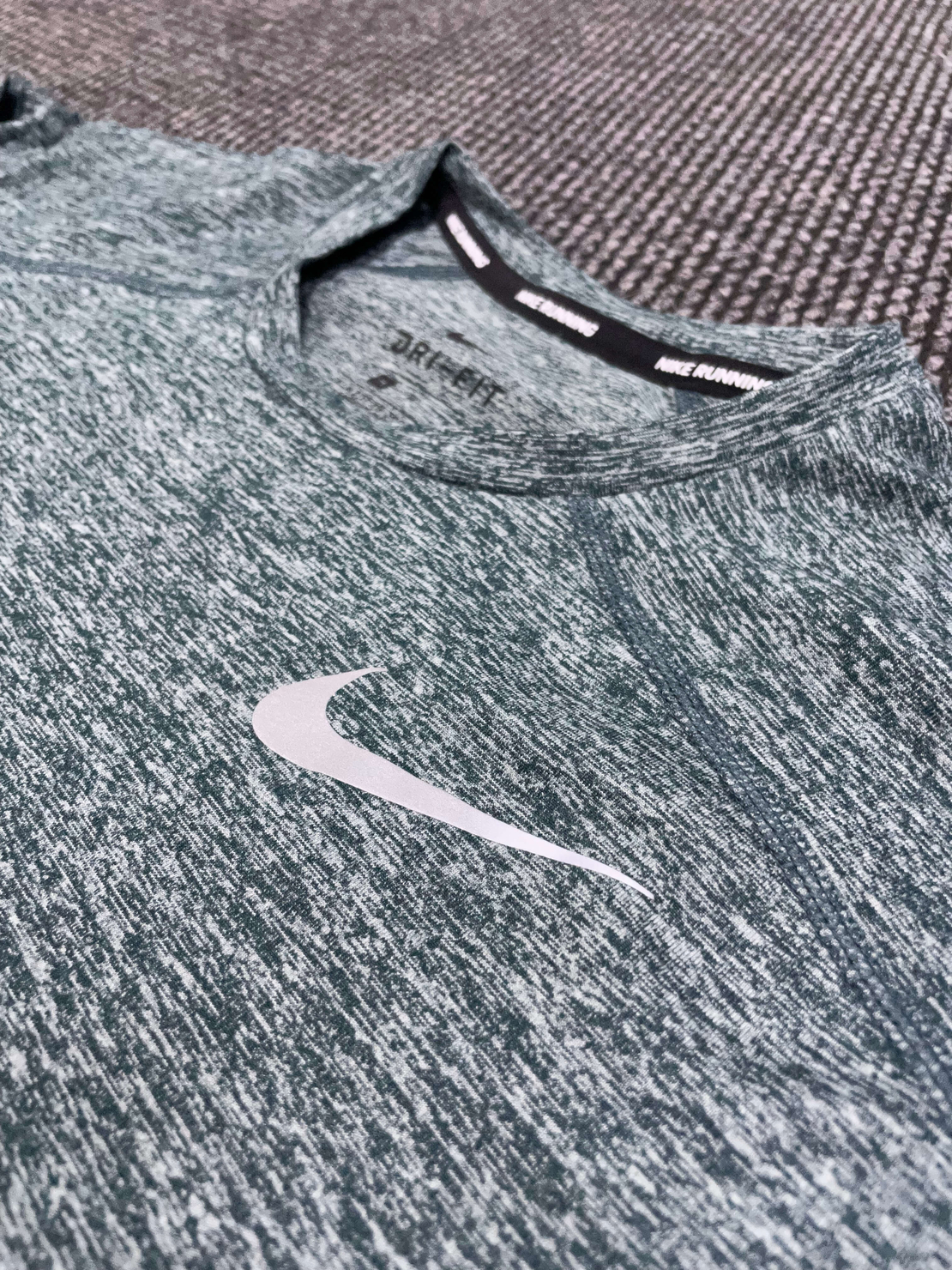 Nike блуза M размер мъжка