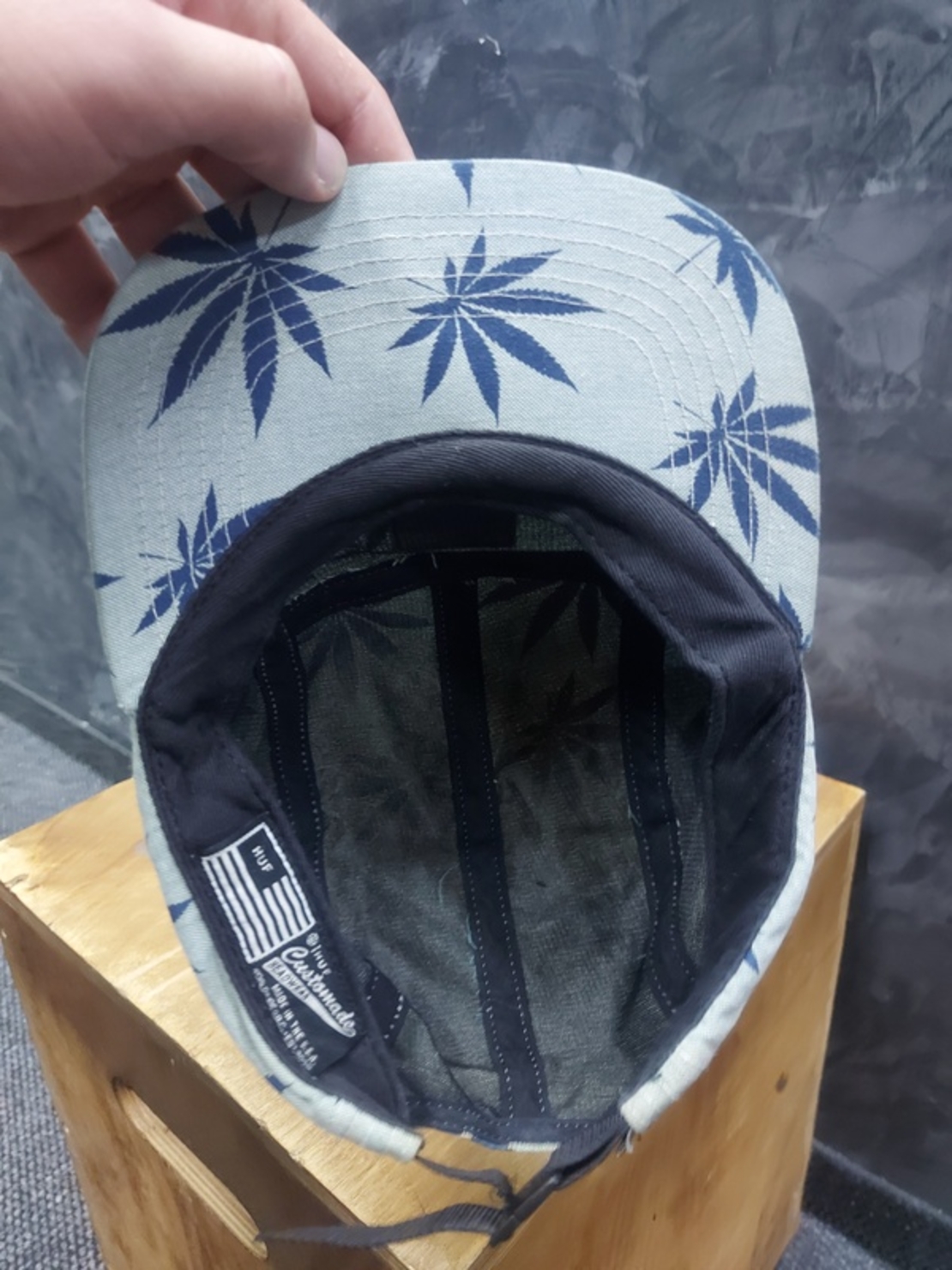 Huf  шапка