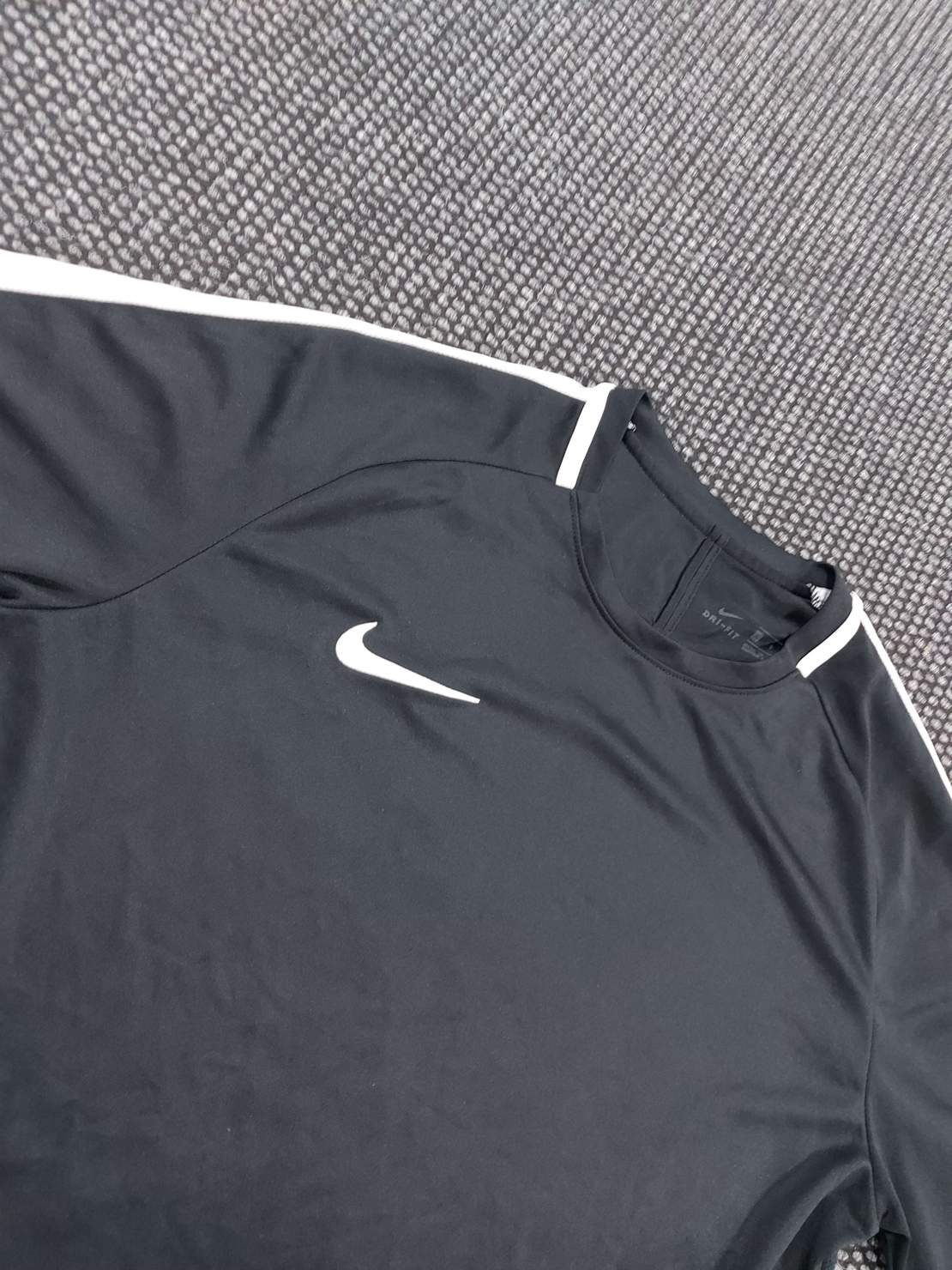 Nike тениска L Мъжка