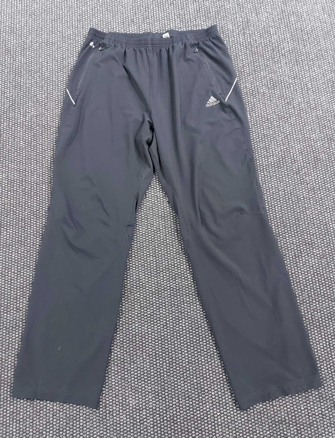 Adidas шушляков анцуг XL мъжки