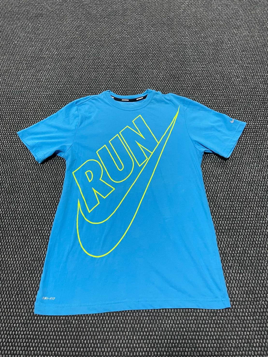 Nike тениска S мъжка
