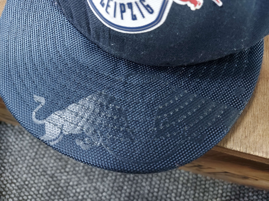 New era red bul шапка