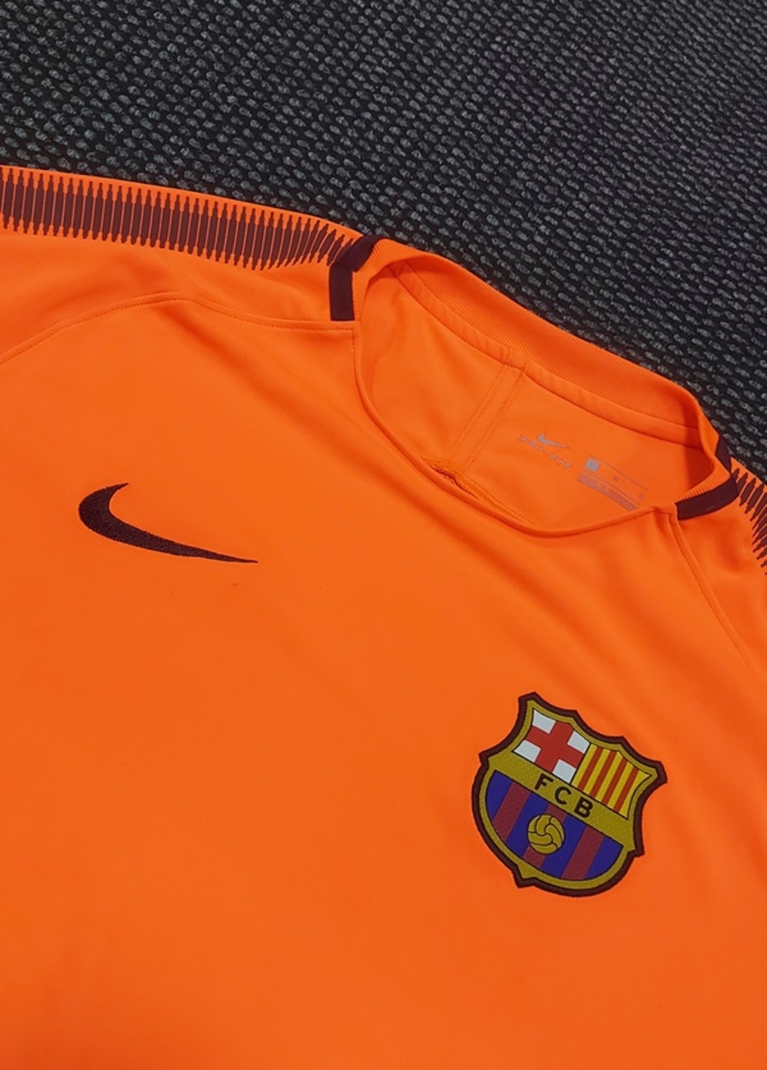 Nike Barcelona тениска L Мъжка