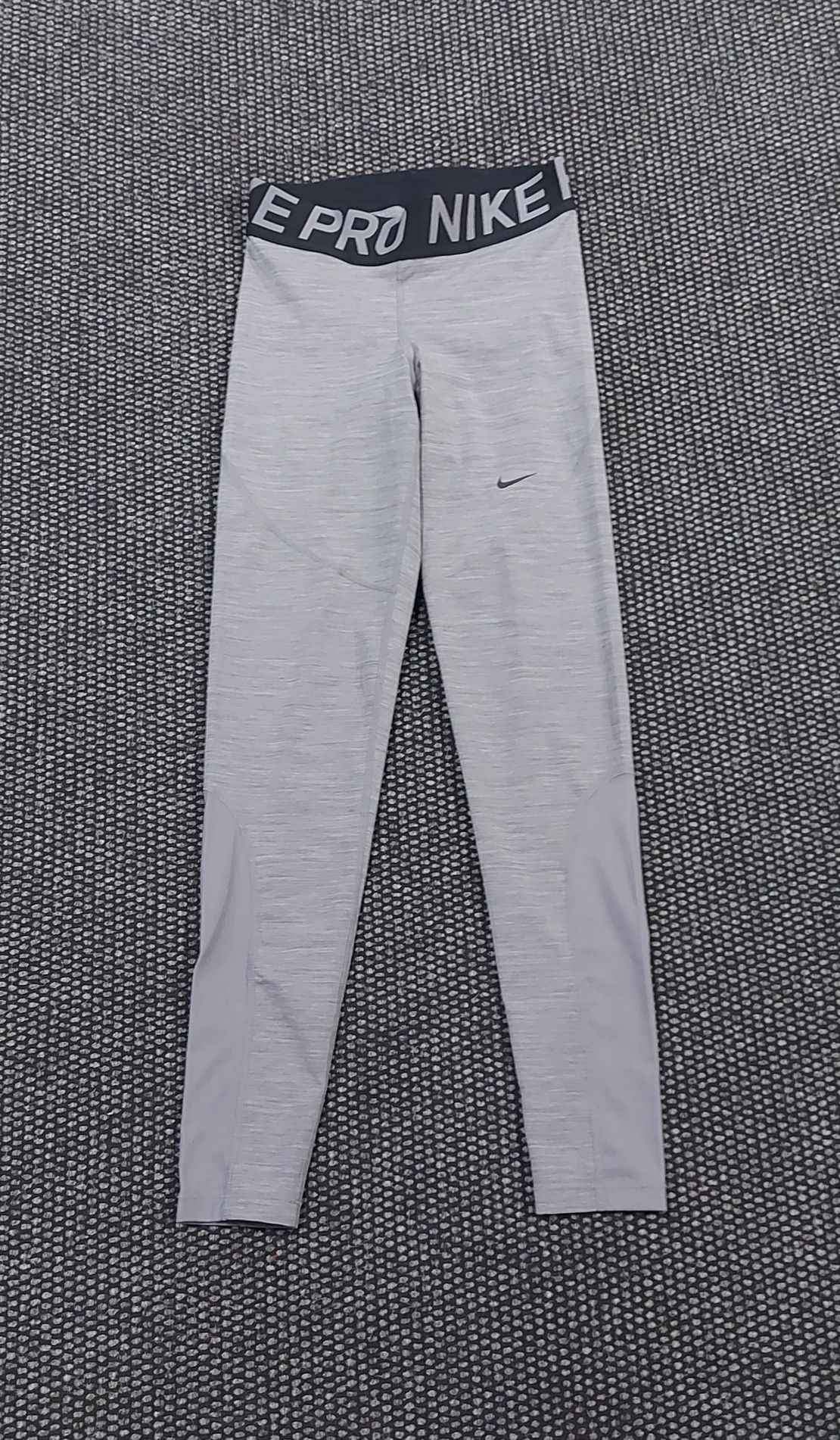 Nike pro L размер клин дамски