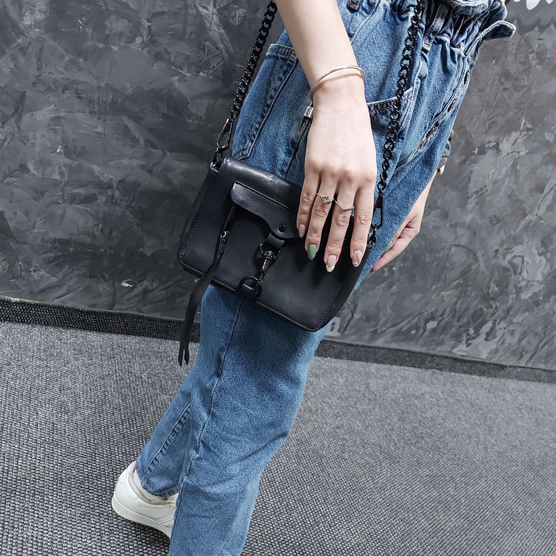 Rebecca minkoff кожена чанта