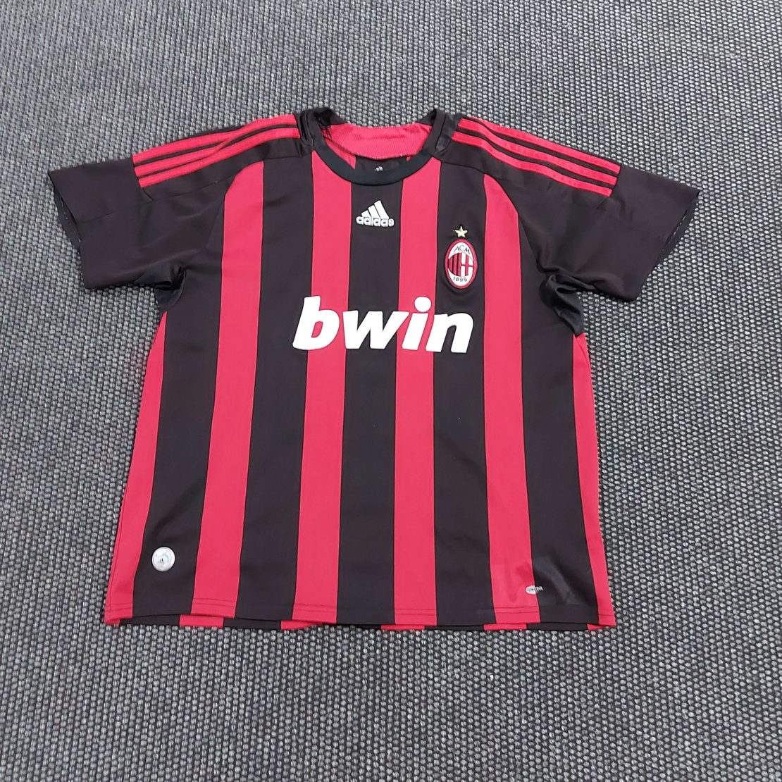 Adidas Milan beckham XL размер