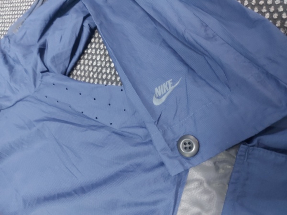 Nike ветровка L мъжка