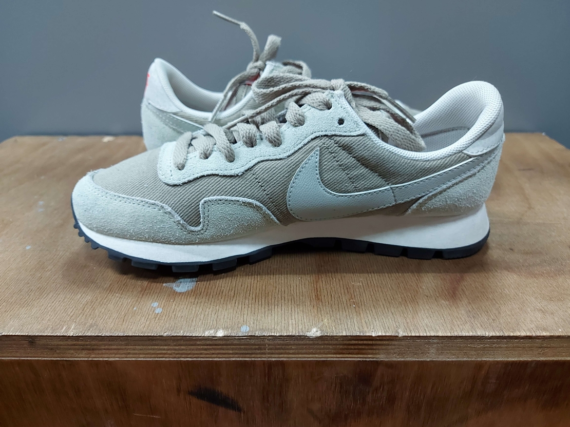 Nike 36.5 маратонки