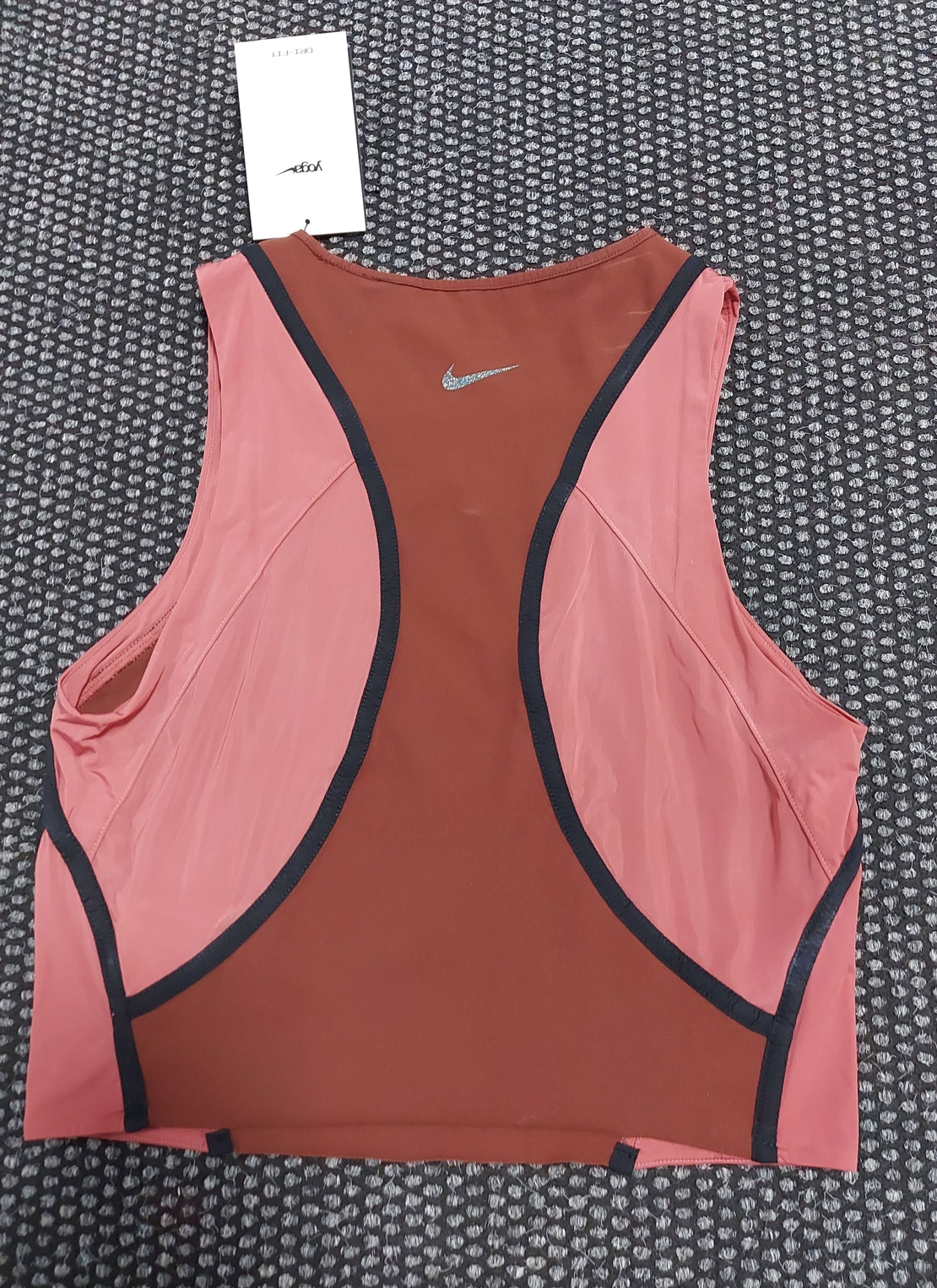 Nike бюстие yoga S размер