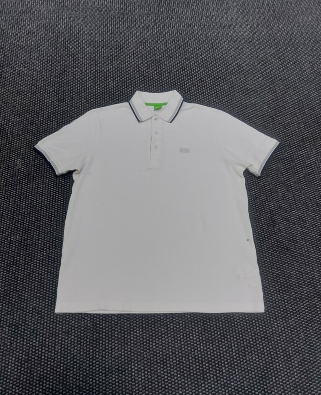 Hugo boss тениска с яка XL размер