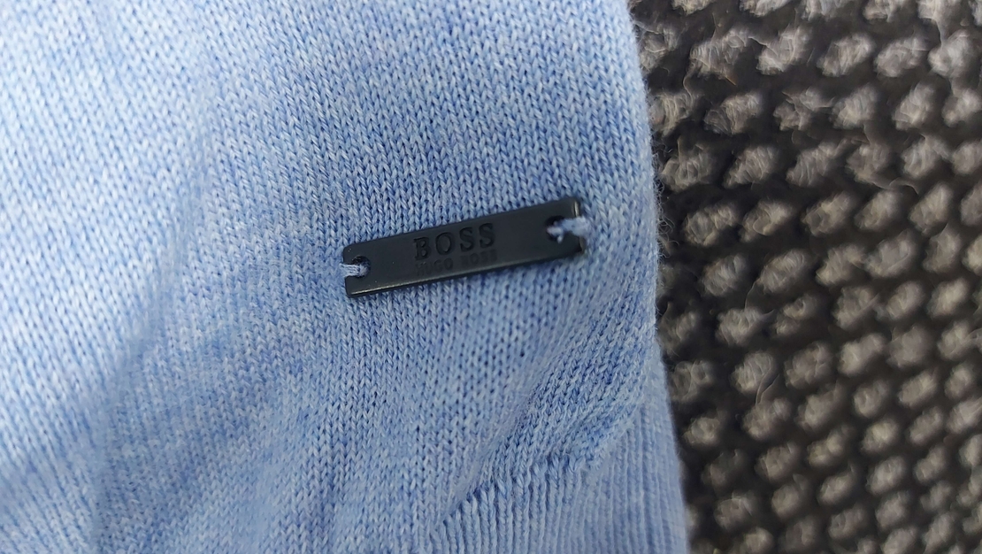 Boss пуловер М размер