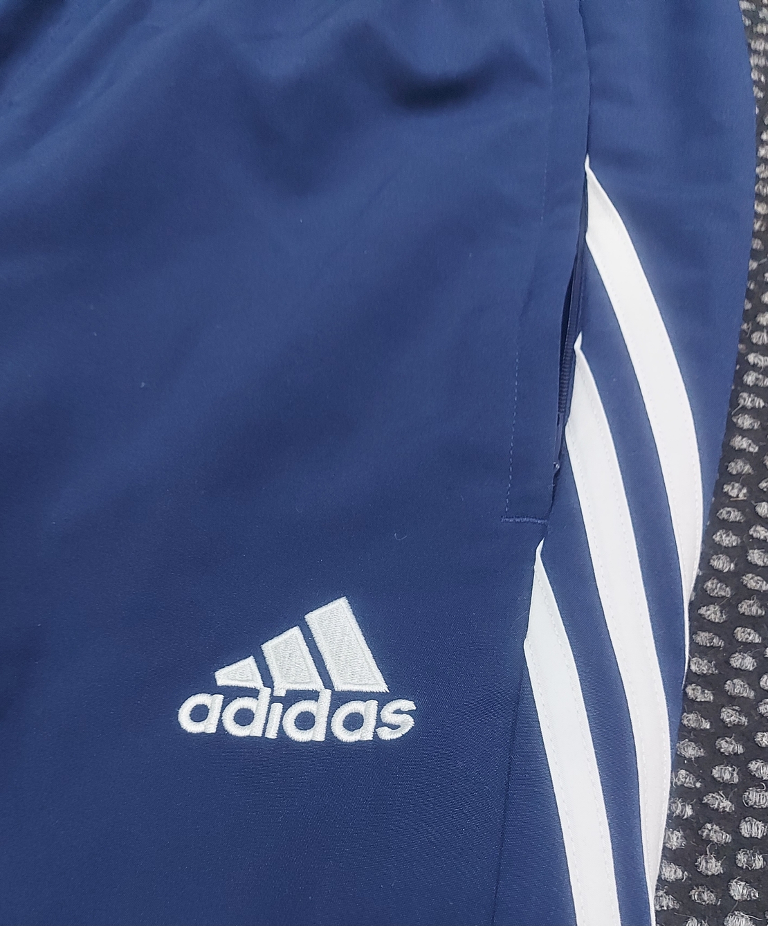 Adidas анцуг S комплект нов