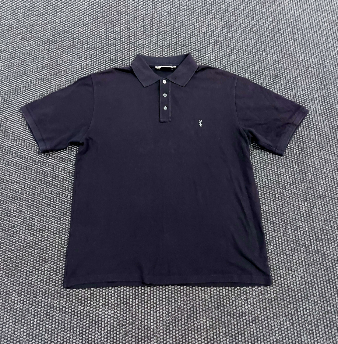 Yves saint laurent L размер