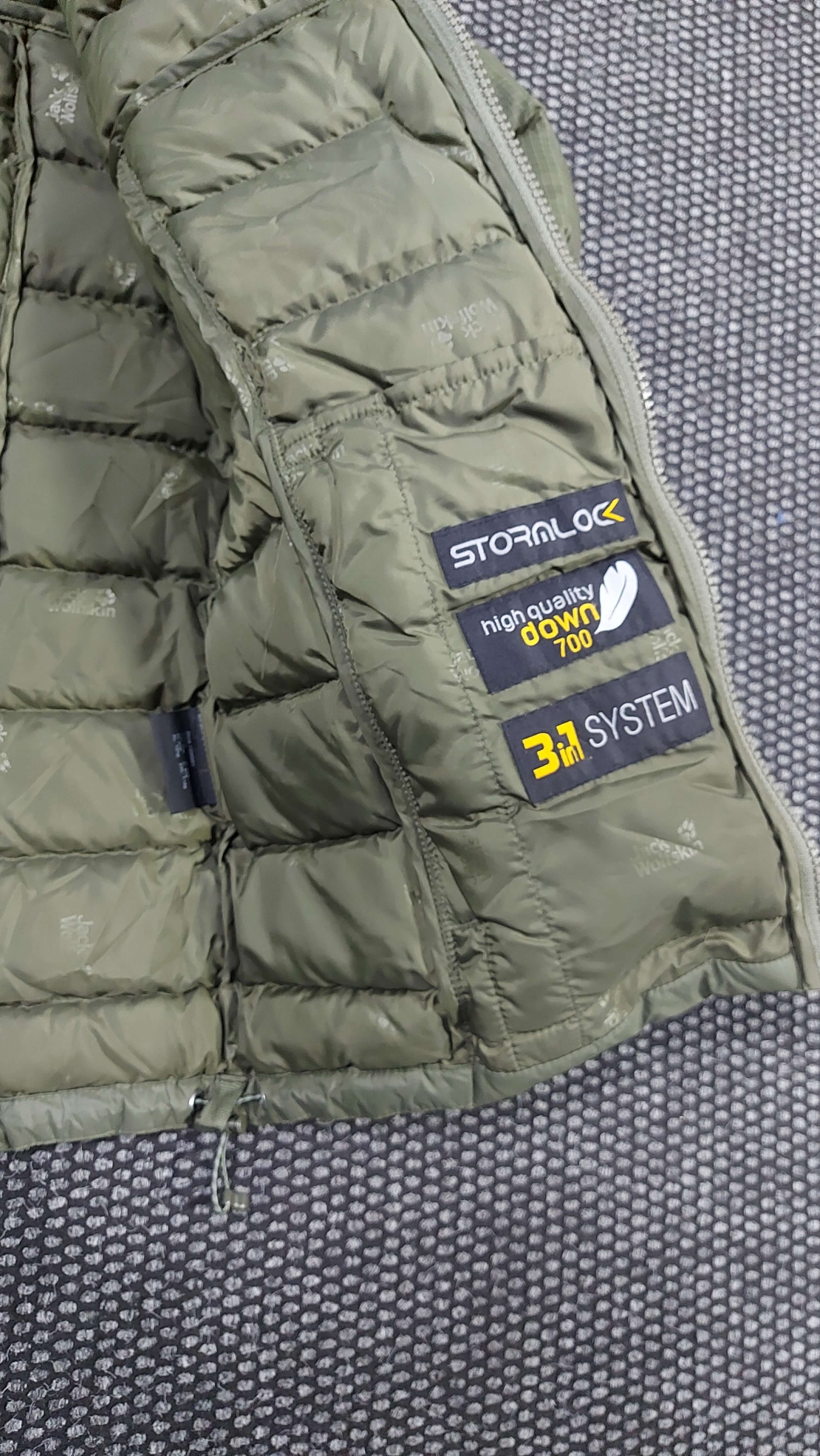 Jack wolfskin пухено дамско яке S
