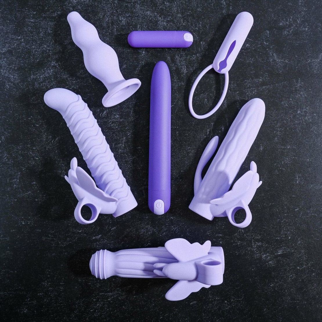 Комплект от два вибратор и пет приставки Evolved Lilac Desires Лилав