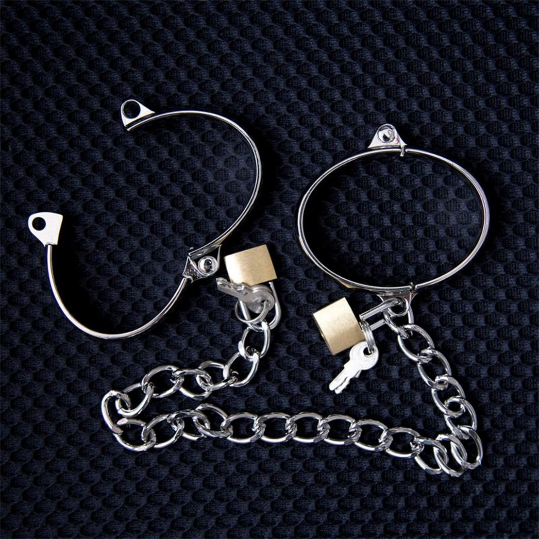 Метални белезници за ръце LATETOBED BDSM LINE за мъже