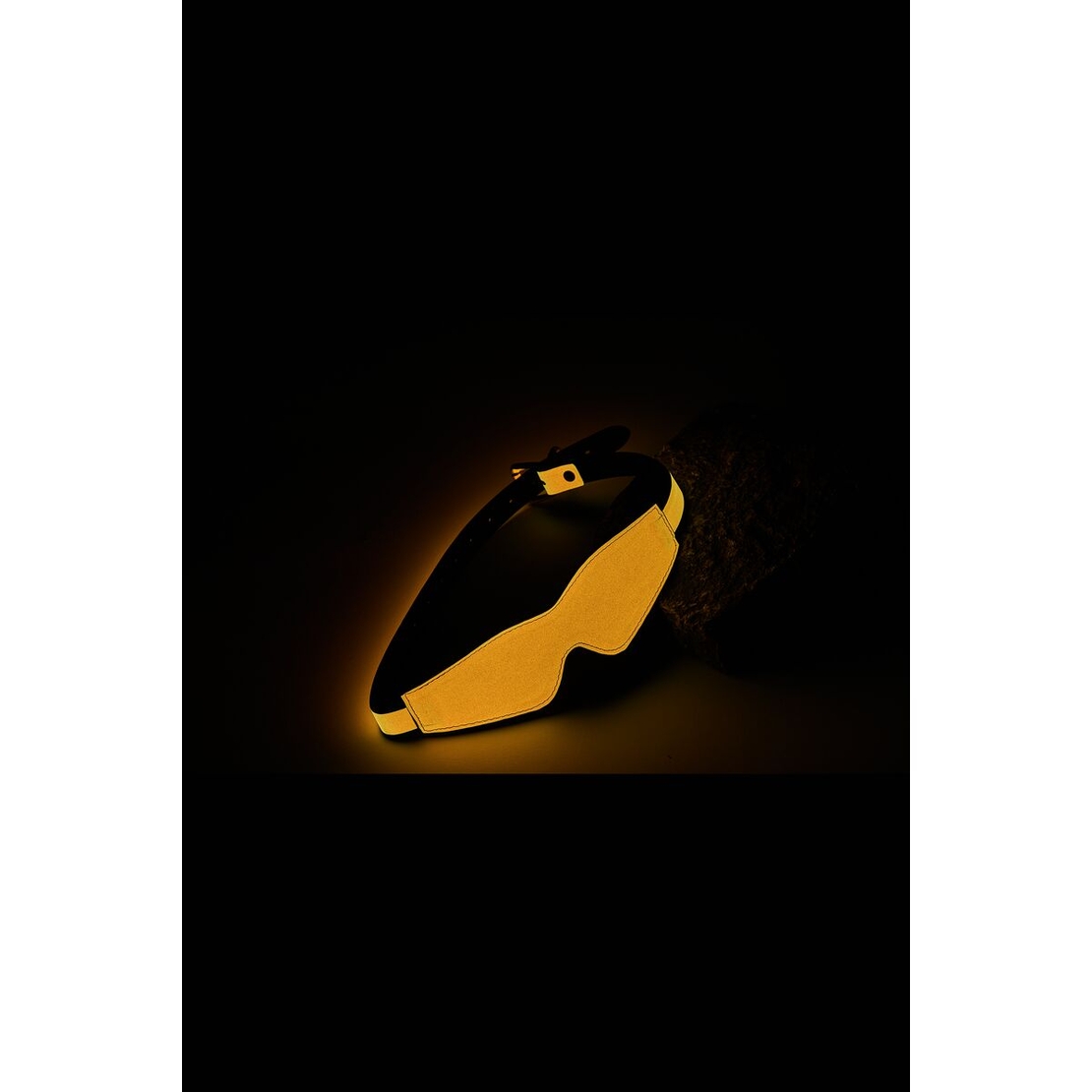 Превръзка за очи  с неонов ефект - Shhh Blindfold Dream Toys Radiant - Оранжева