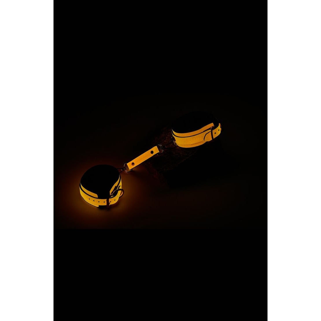 Оранжеви белезници с визуален ефект Dream Toys Radiant