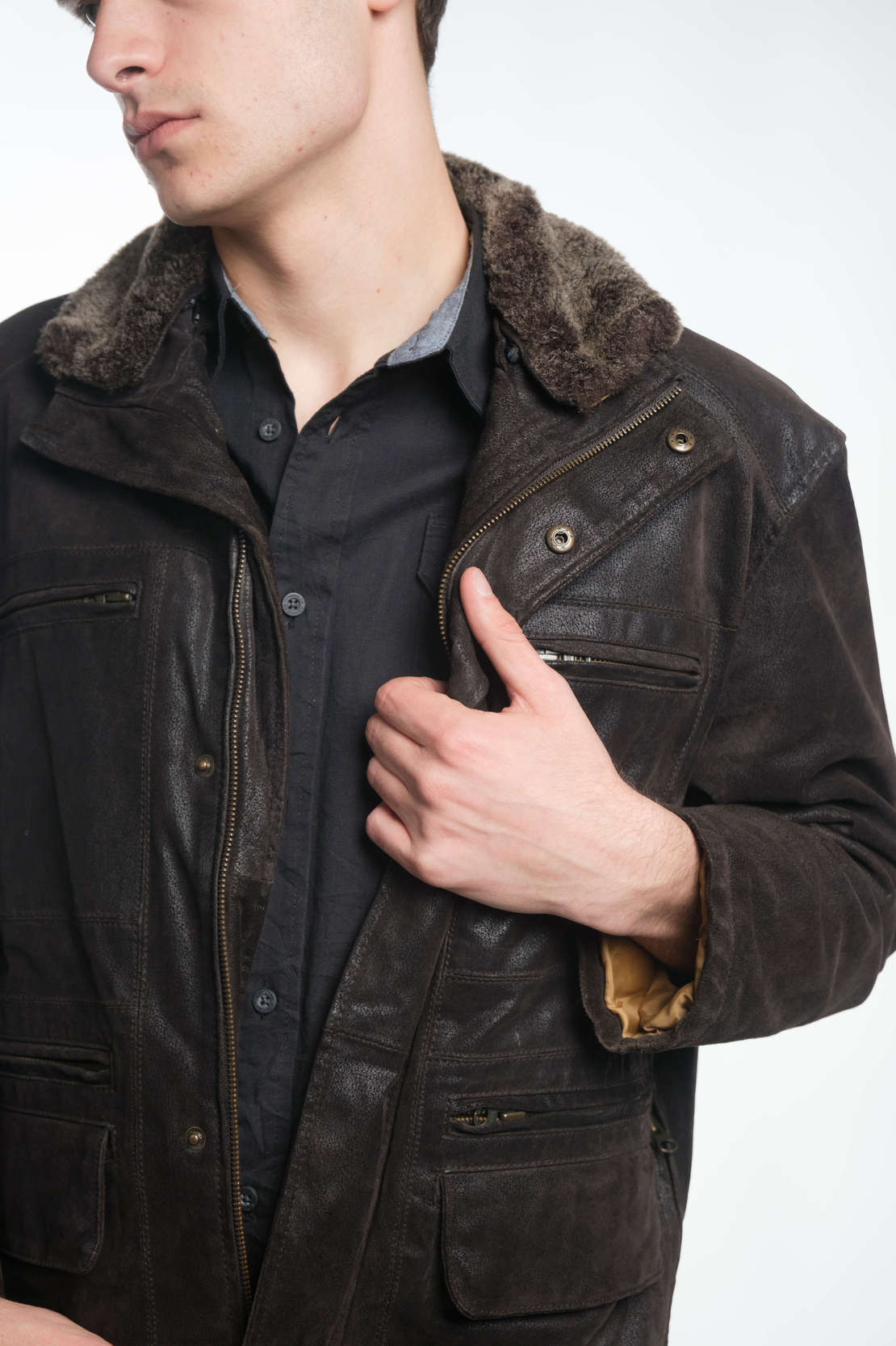 Яке от естествена кожа