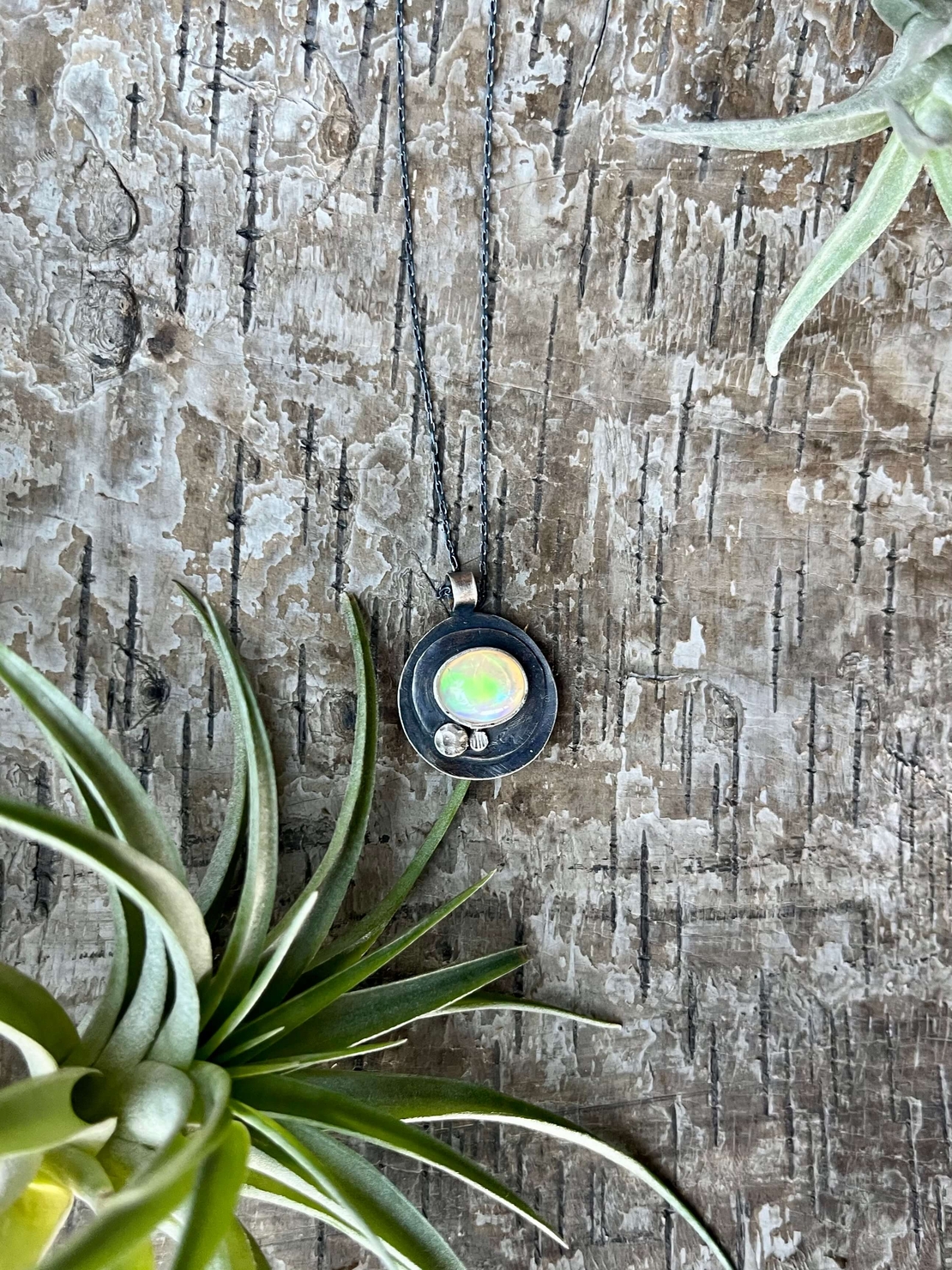 Bendida Necklace