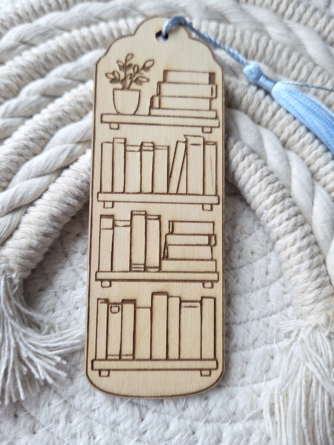 Книгоразделител,, Моята библиотека 