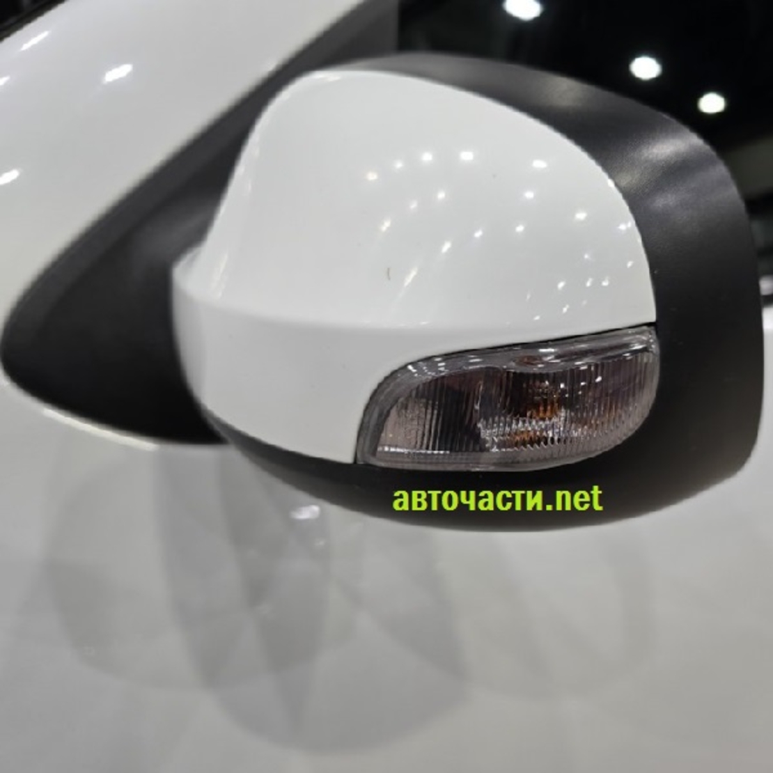 Мигач за ляво огледало на DACIA и RENAULT