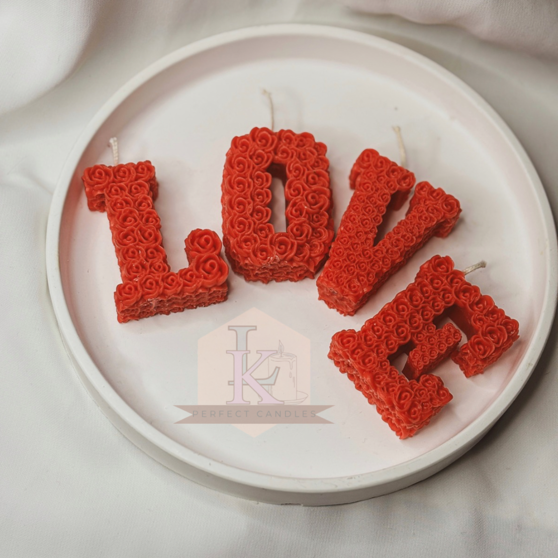 Свещ LOVE