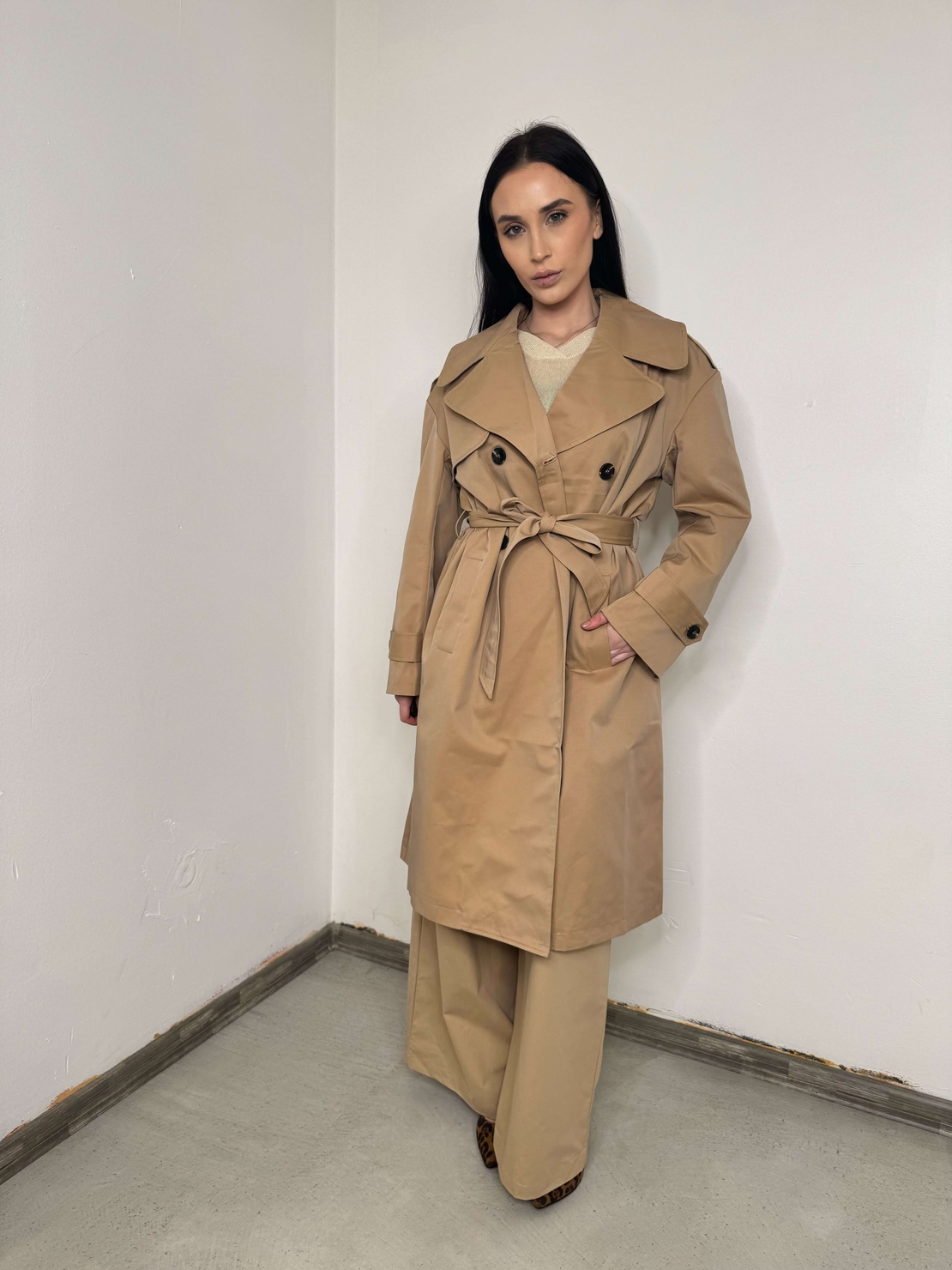 Trench coat 