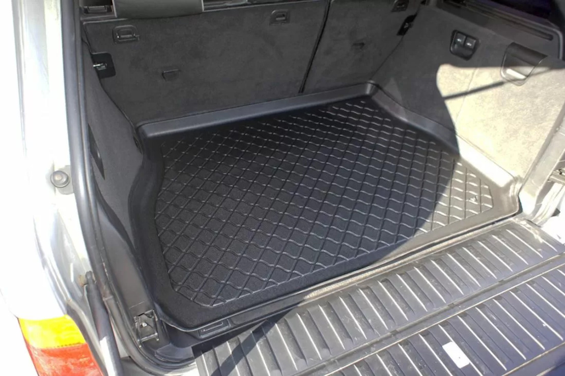 Гумена стелка за багажника за BMW X5 E53