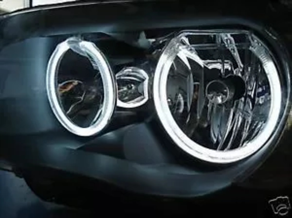 Бели рингове за Ангелски очи за BMW E87
