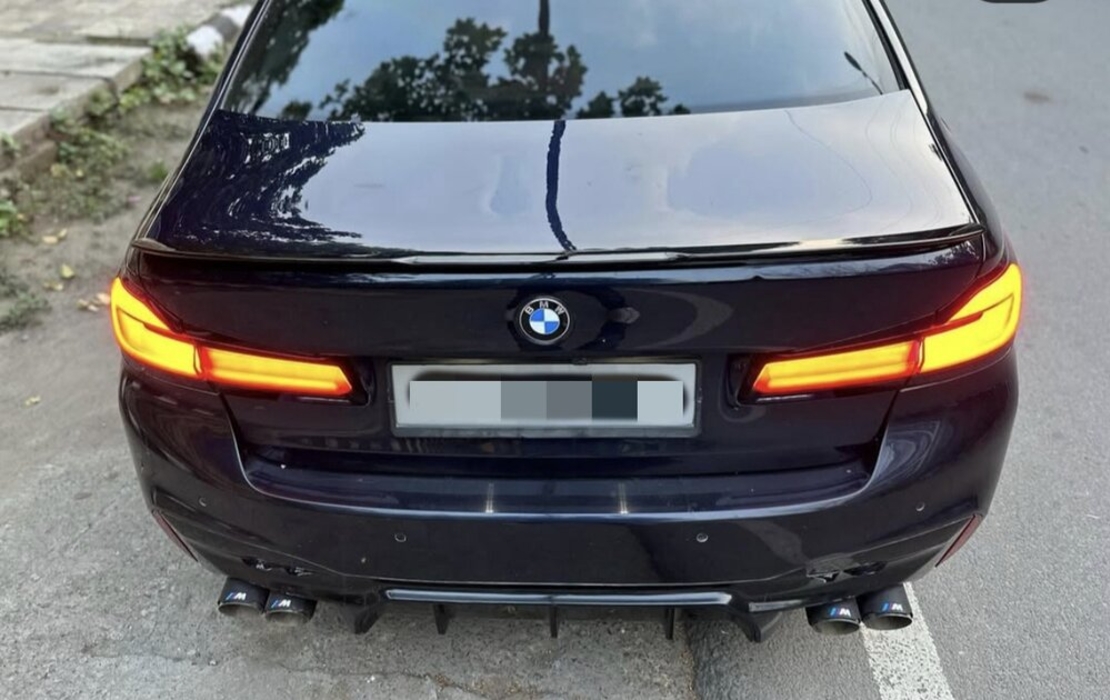 Батман Спойлер за багажника за BMW G30