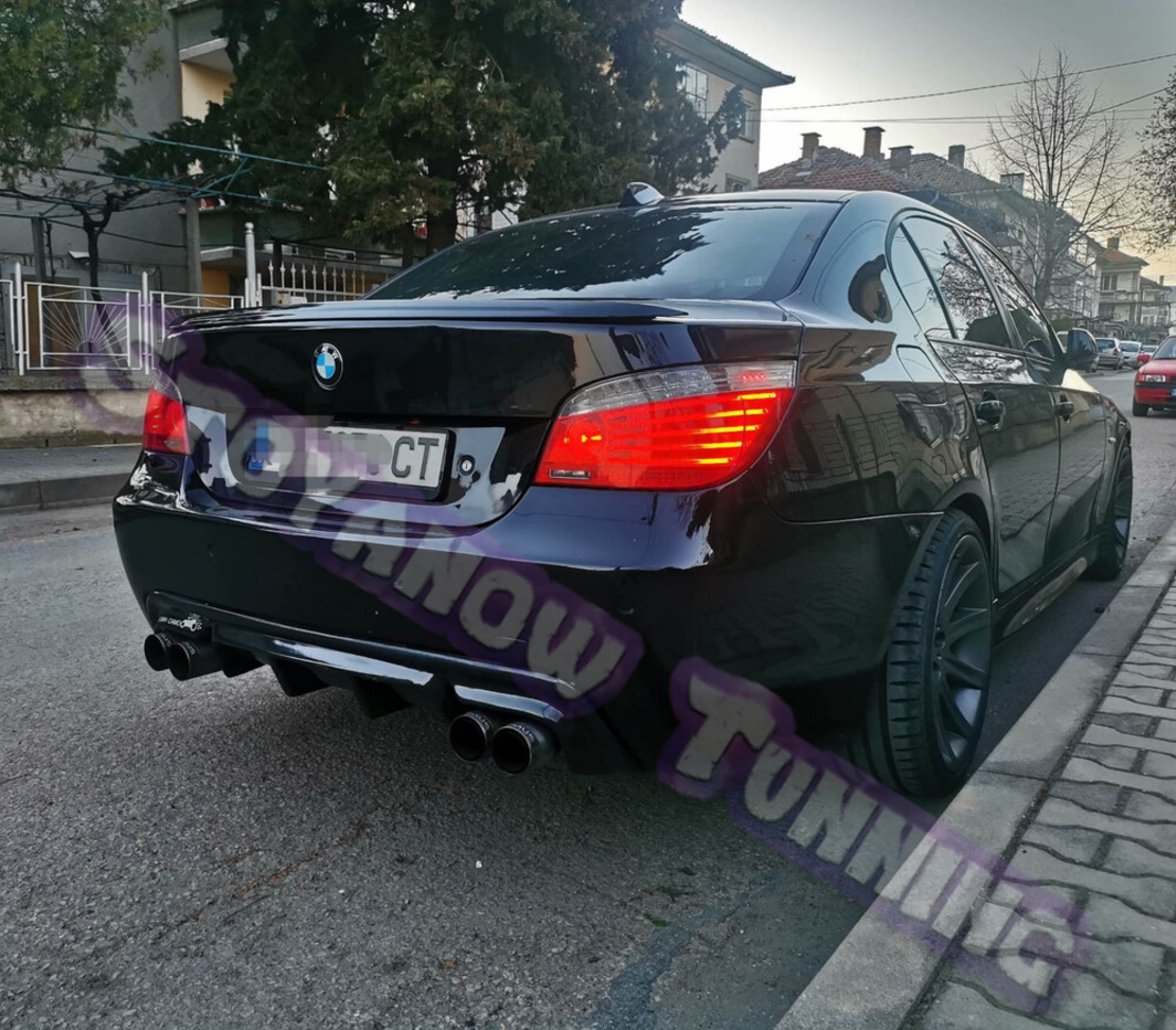 Двоен Оребрен Дифузьор за BMW E60 E61