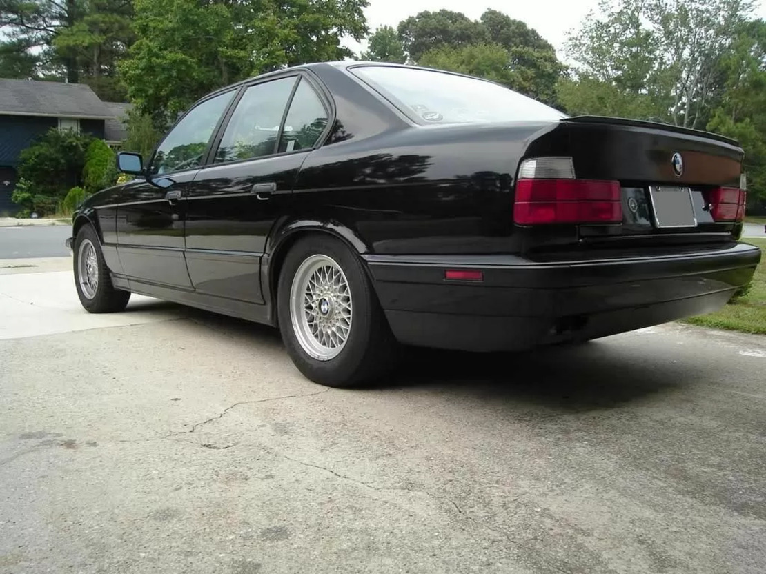 Спойлер за багажника за BMW E34