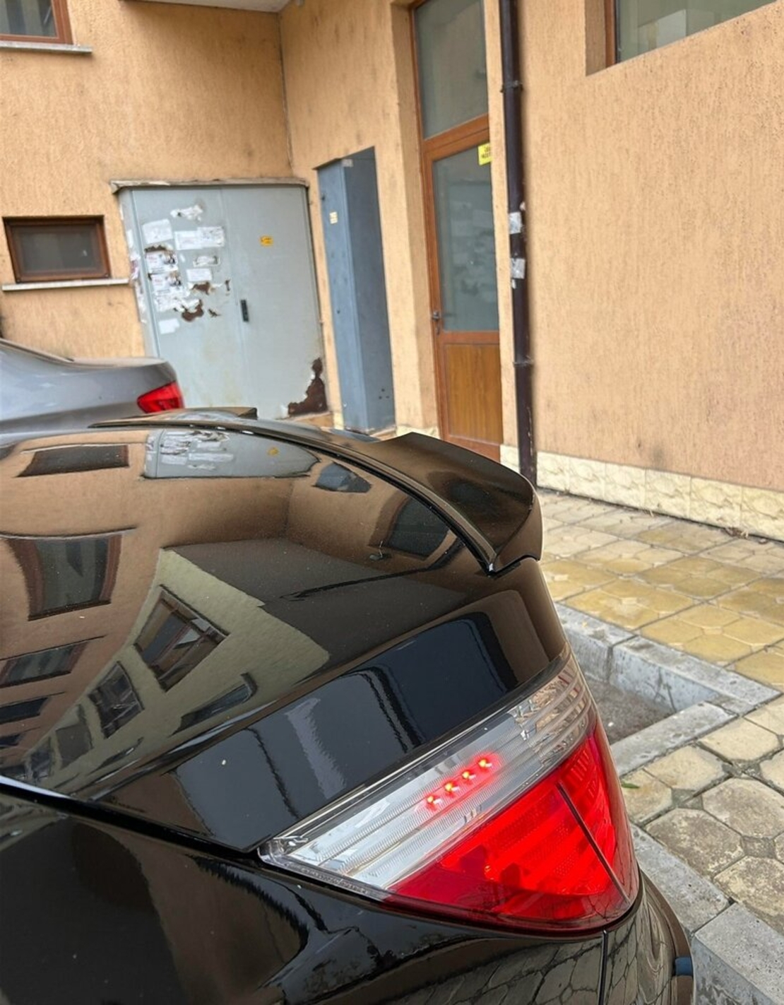 Батман Спойлер за багажника за BMW E60