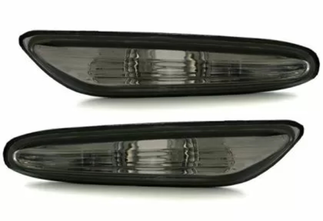 Опушени мигачи за BMW E87