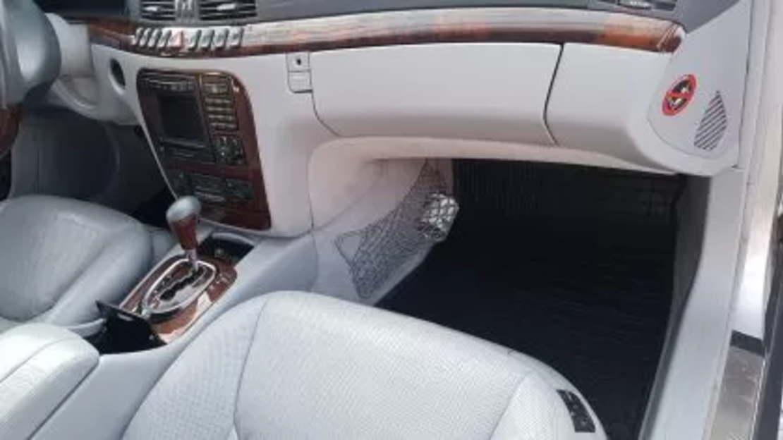 Гумени стелки за Mercedes S Класа W220 - Къса и Дълга база