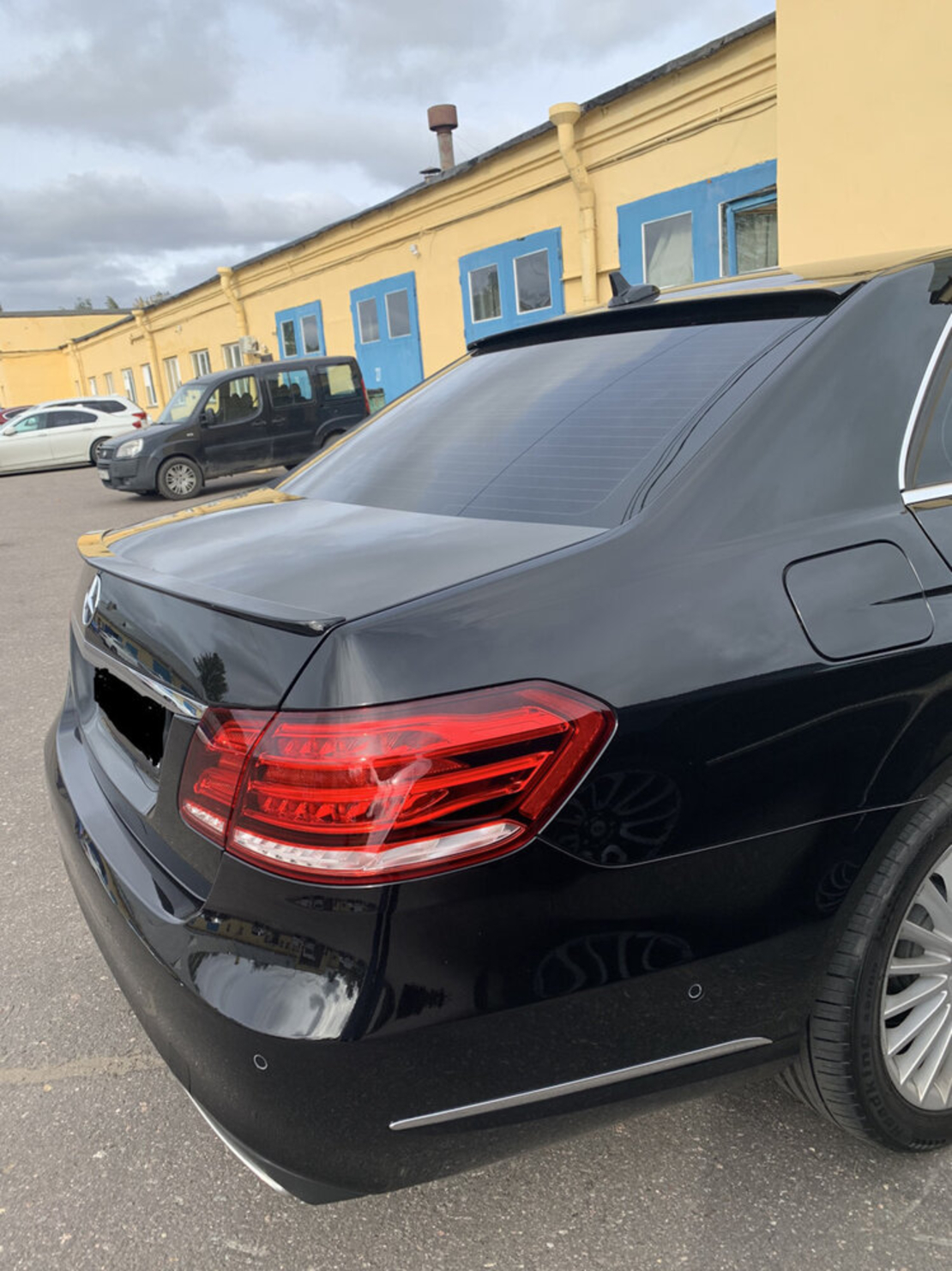 Спойлер за багажника за Mercedes E Класа W212