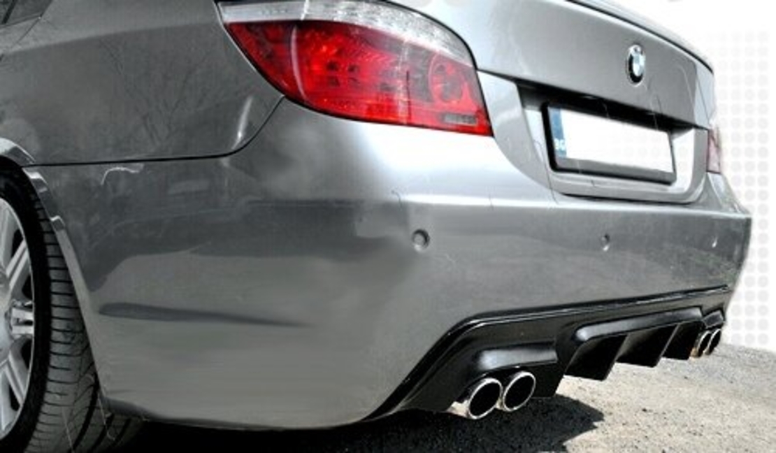 Двоен Оребрен Дифузьор за BMW E60 E61