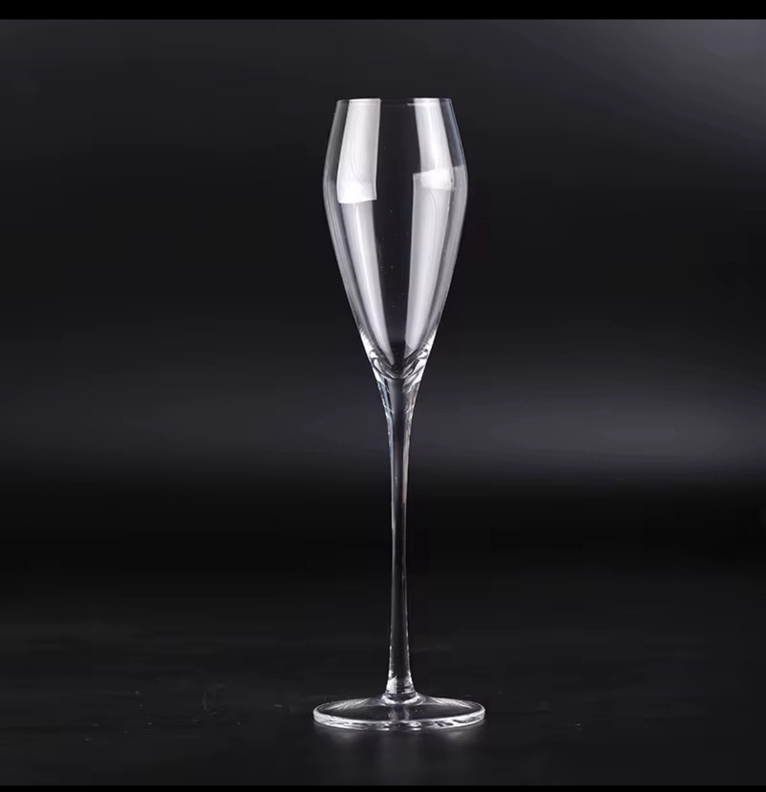 Чаша за шампанско-Eleganza
